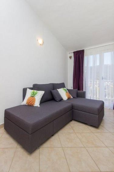 Apartman Belakusic 1 Grebastica Ngoại thất bức ảnh