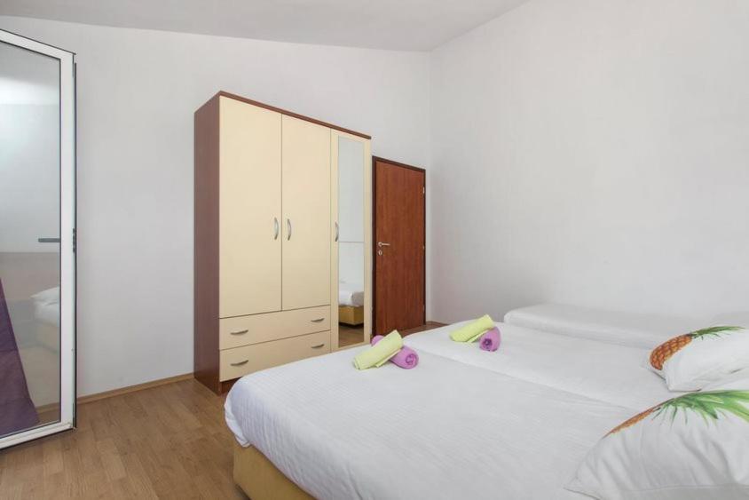 Apartman Belakusic 1 Grebastica Ngoại thất bức ảnh